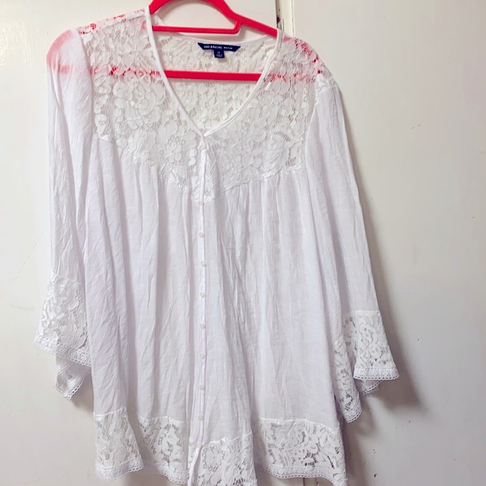 Zac & Rachel white blouse with lace.
